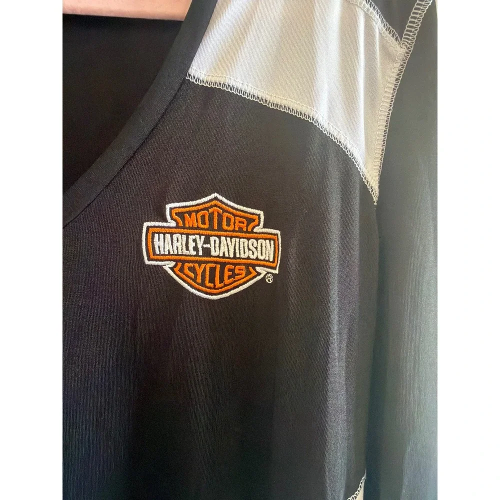 Harley-Davidson Womens XL Black Long Sleeve V-Neck Performance Shirt Thumbholes